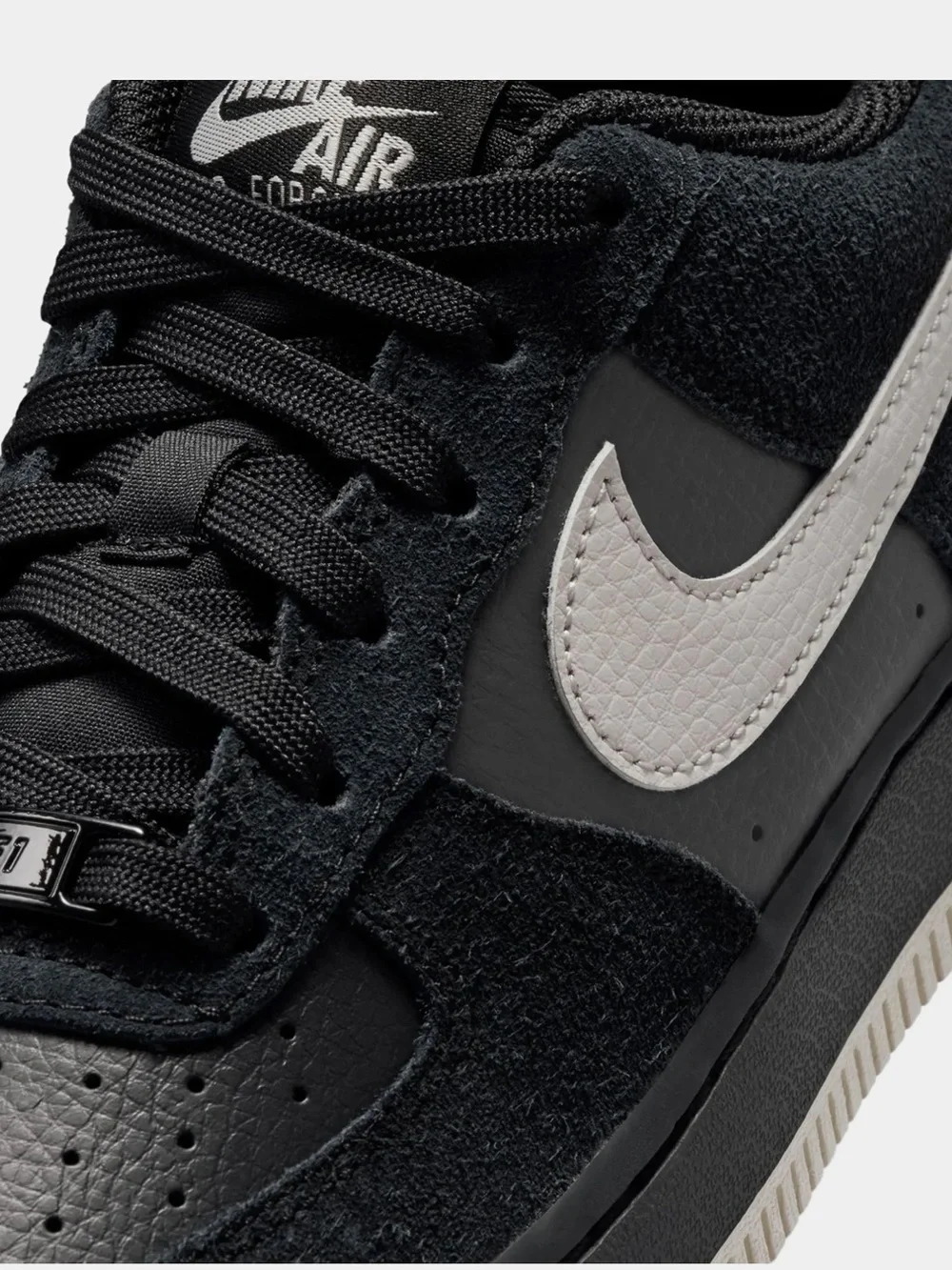 Nike | Air Force 1 Black And Bone Low-Top Sneakers Size 6.5Y